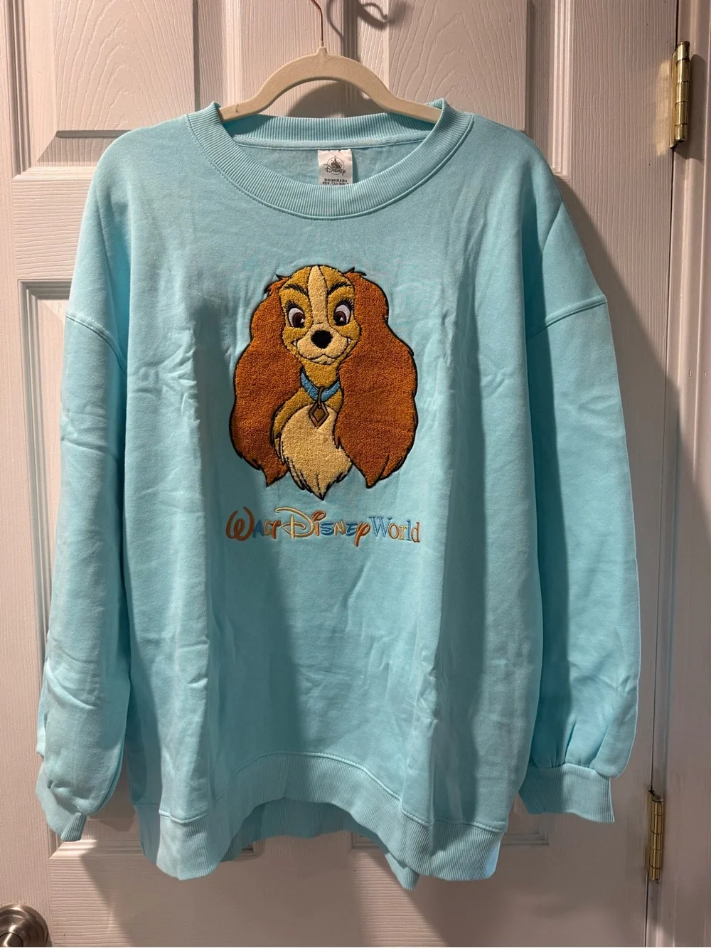 Disney Parks Lady and the Tramp Walt Disney World Embroidered Sweatshirt M(NWT)